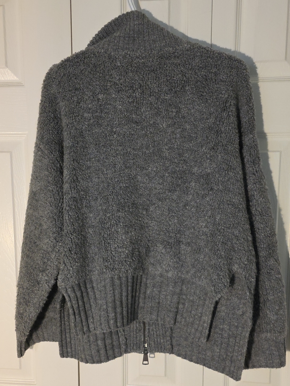 John + Jenn Cozy Gray Zip-Up Knit Jacket Cardigan with Pockets - Picture 9 of 11